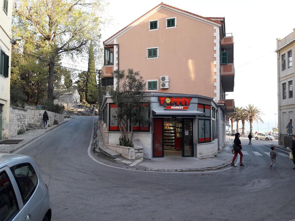 Villa Miranda - Croazia Omiš Buitenkant foto